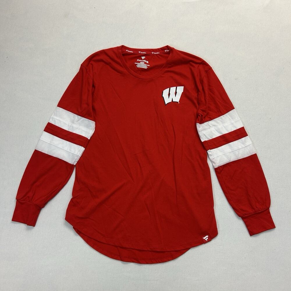University Of Wisconsin Long Sleeve T-Shirt Women's Medium Red College Campus UW